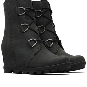 SOREL Joan of Arctic Wedge II Nubuck Leather Boots - Black - Size 9